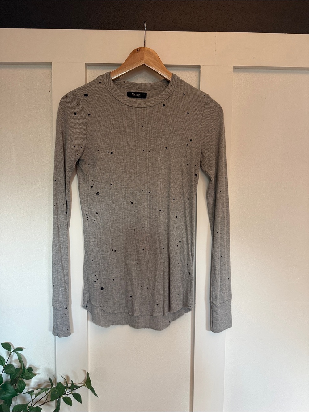 Michael Lauren heather gray crewneck with subtle speckle